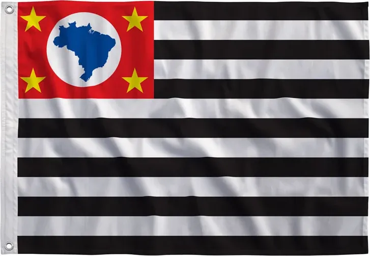 Bandeira de São Paulo estampada, com ilhoses