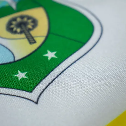 Detalhe do tecido da bandeira do Ceará