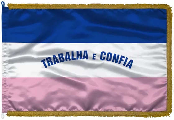 Bandeira do Espírito Santo em cetim com franja dourada
